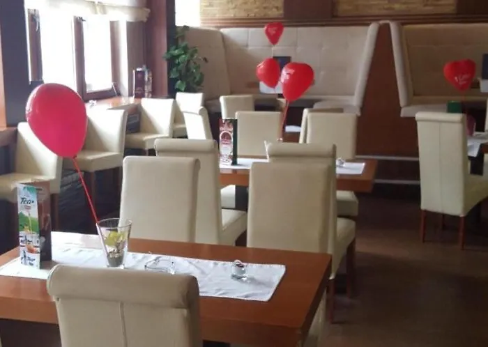 111 At Zoned & - 111 U Zoned Daire Kopaonik